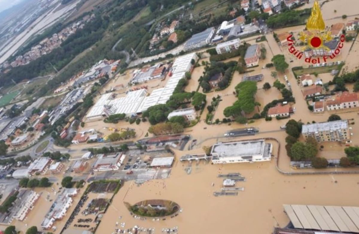 Hello, World! Piove tanto