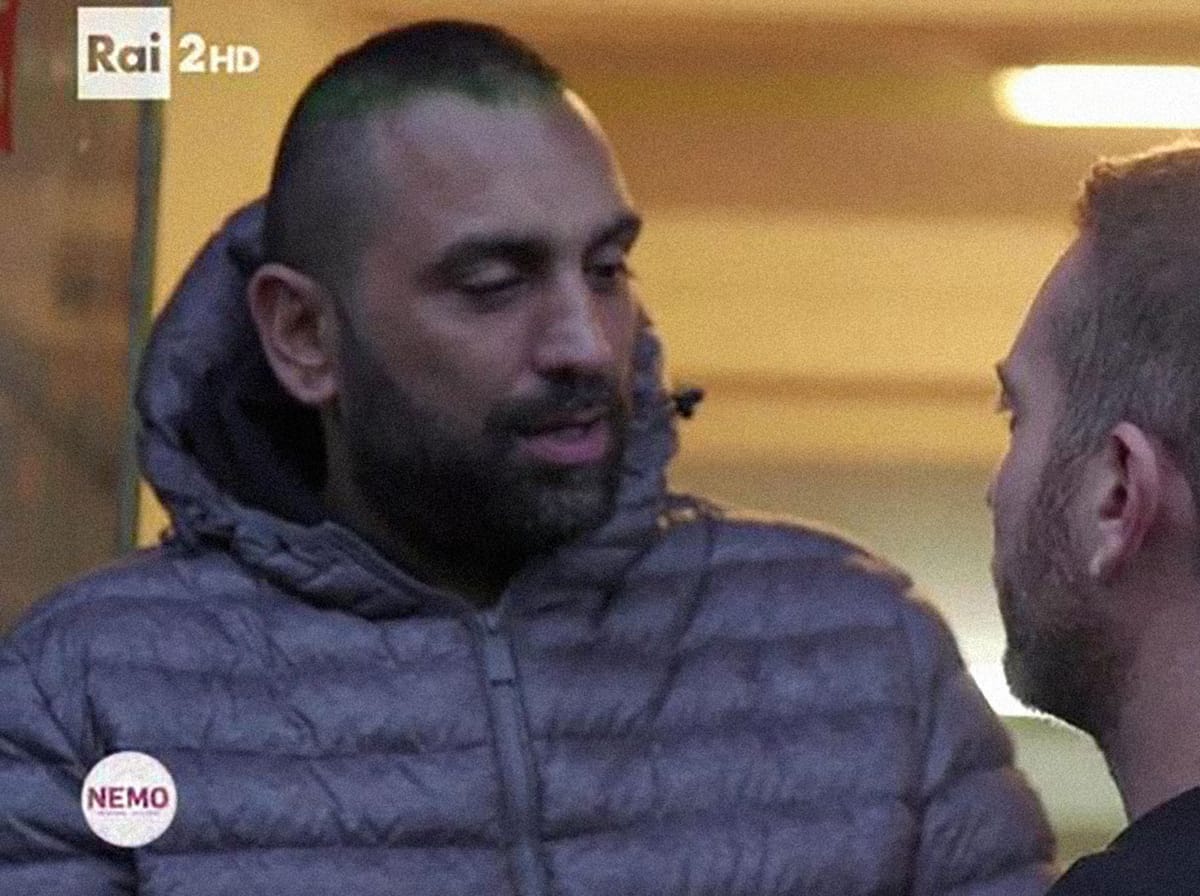 Hello, World! Come usano la testa i fascisti