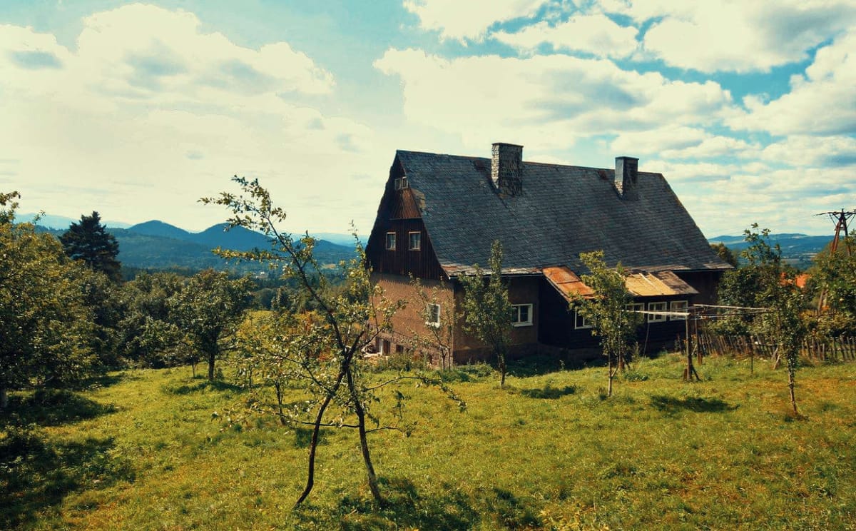 Miedzianka, storia di un paese che si è sgretolato