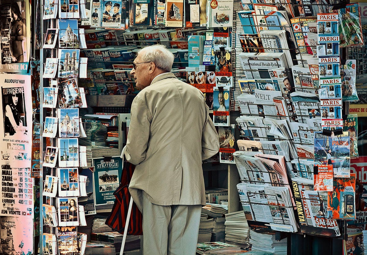 Trenta giornalisti francesi erano in un gruppo misogino che si chiamava Lega del Lol