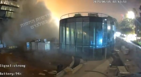 I missili e la menzogna della diplomazia