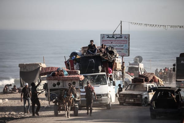 Le IDF uccidono i civili in fuga da Gaza