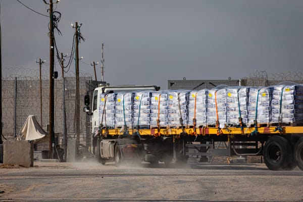 Come Israele lucra sugli aiuti a Gaza