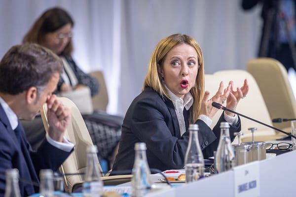 Il governo vuole sbattere in galera gli studenti delle medie