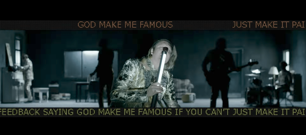 Lo sapete cosa fanno gli Arcade Fire prima di ogni concerto?