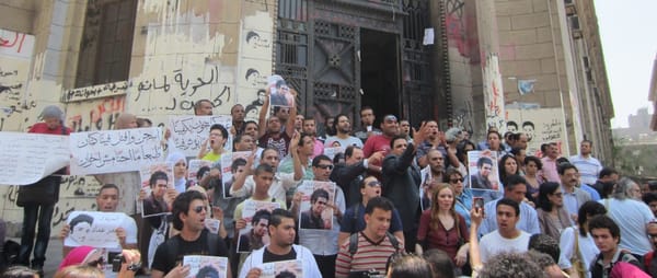 Hello, World! Le intimidazioni del Cairo