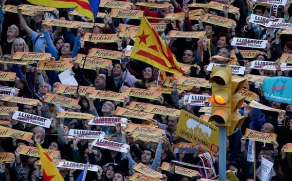 Hello, World! La Catalogna spaccata