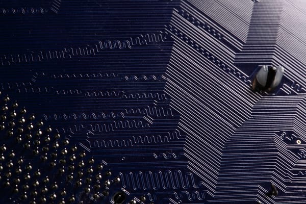 Hello, World! Quanto c’è da disperarsi per Spectre e Meltdown