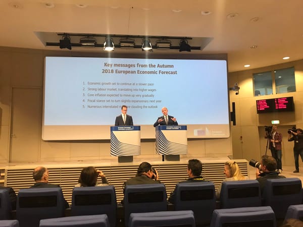 Governo contro Unione Europea, parte 6210542