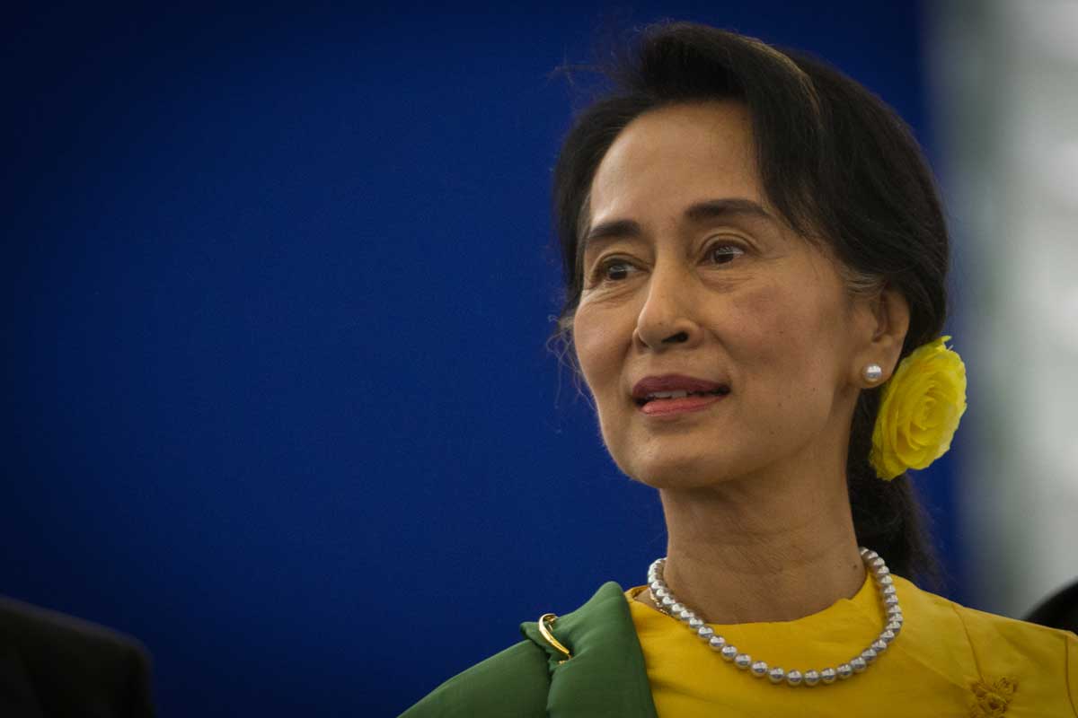 remise_du_prix_sakharov_a_aung_san_suu_kyi_strasbourg_22_octobre_2013-04