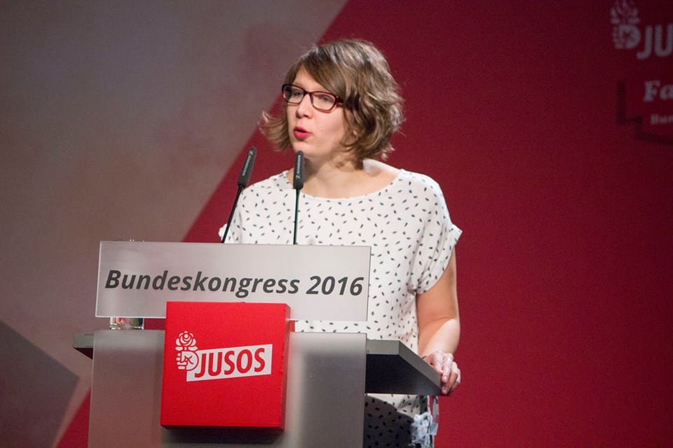 Basta Merkel, rivogliamo la socialdemocrazia